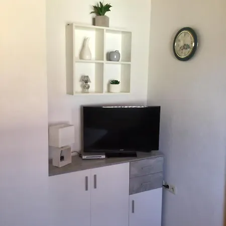 Ferienwohnung Mona Appartamento Kleinern